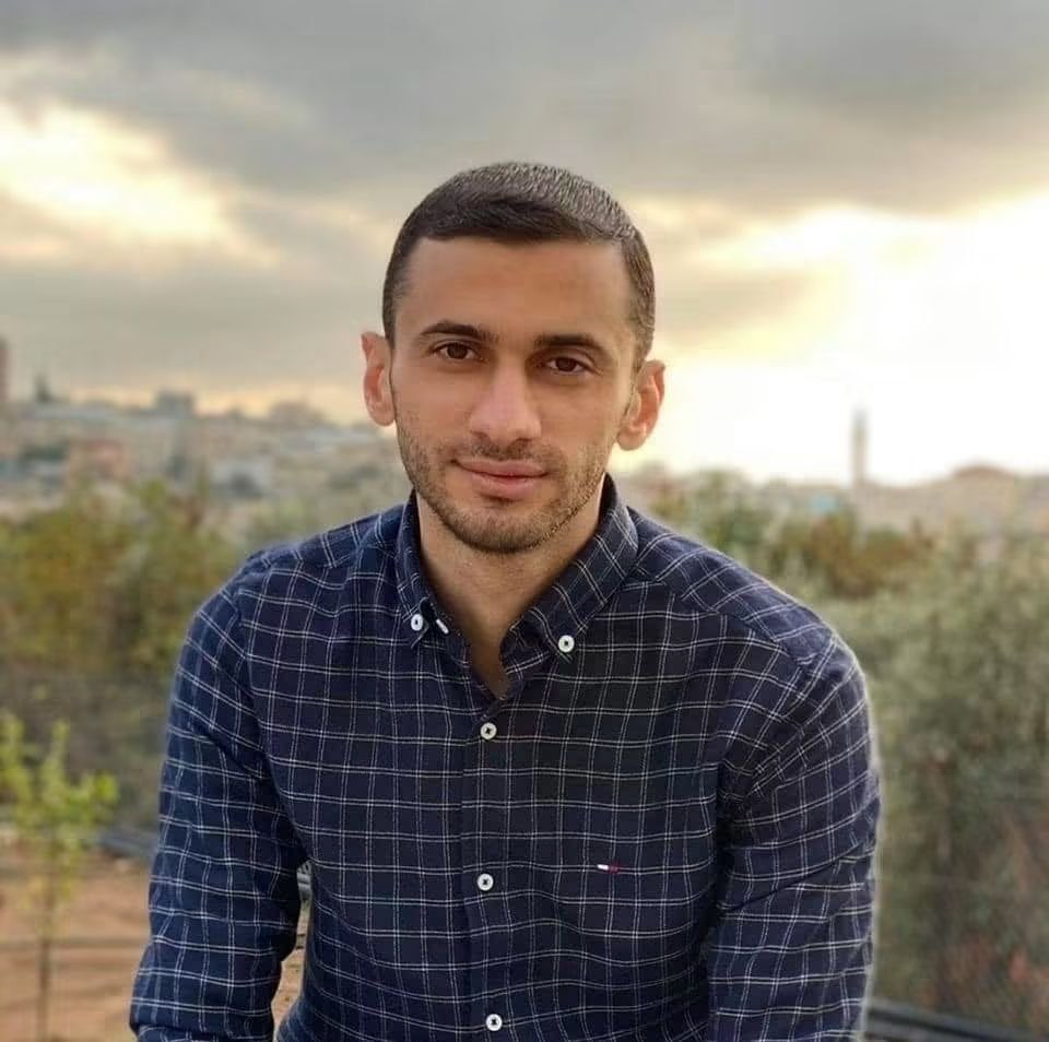 Israeli forces abduct former detainee in Qalqilya raid