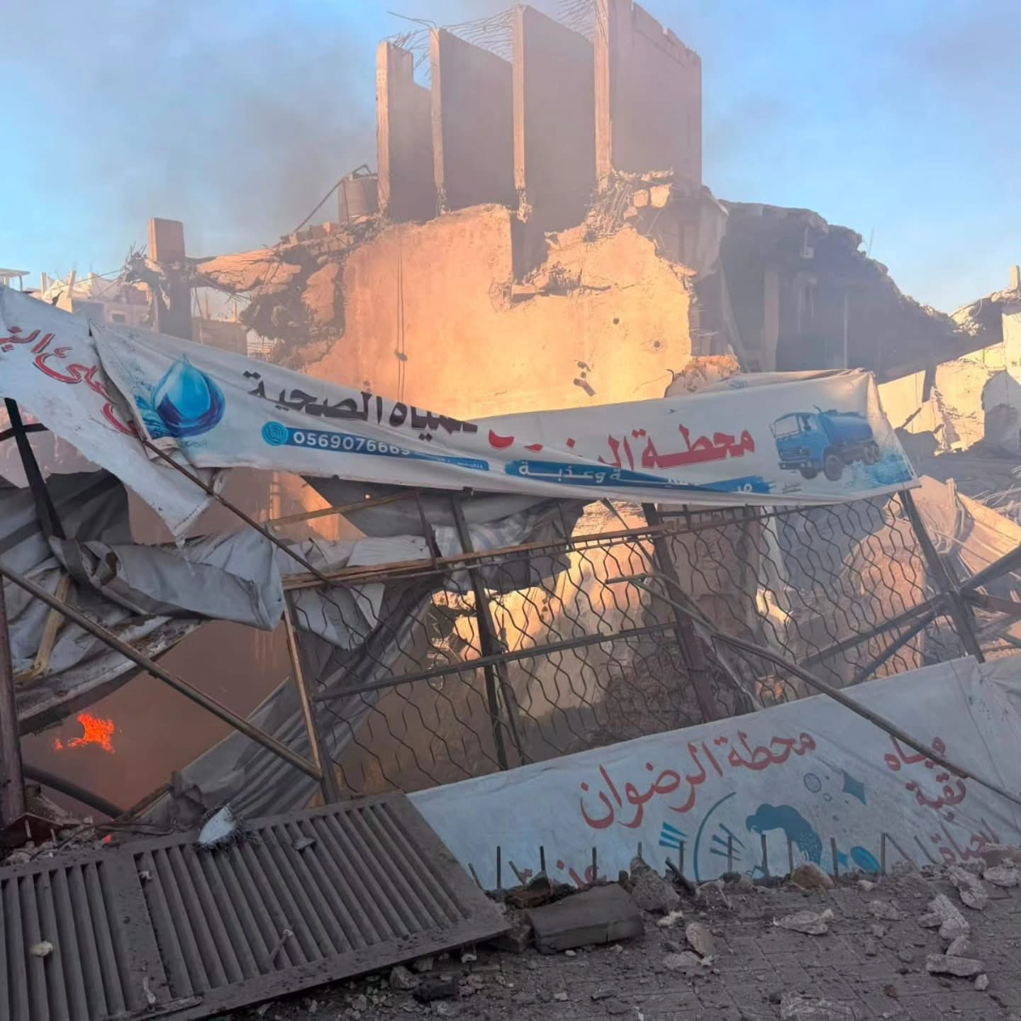 Israel bombs water stations in Gaza