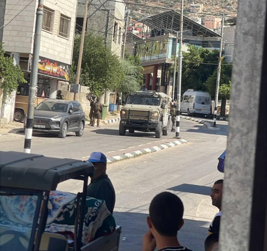 Israeli forces storm Beit Furik east of Nablus in West Bank