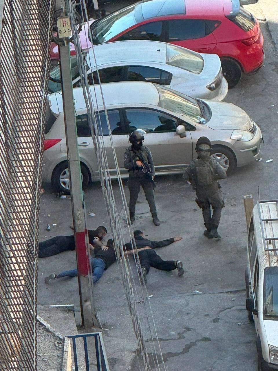 Red Crescent treats 48 Palestinians in Qalandia and Kafr Aqab raid