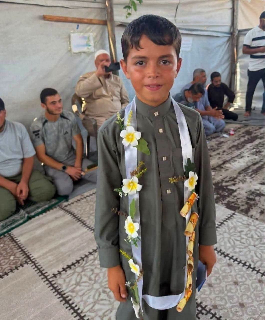 Palestinian child from Khan Younis memorizes Qur’an despite war