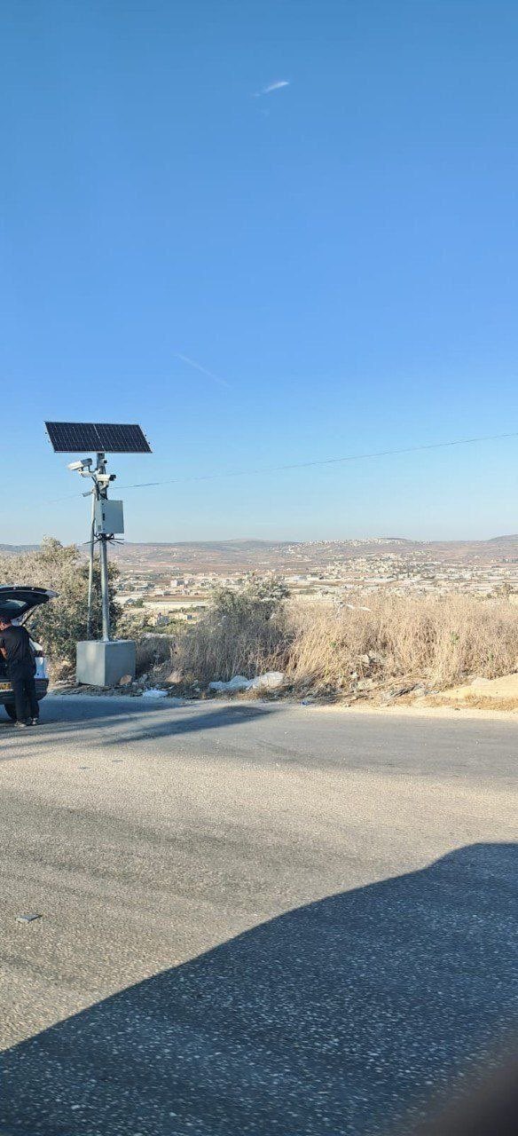Israeli forces install surveillance cameras near Jenin entrance