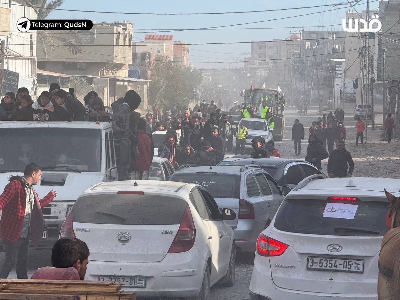 Palestinians return to Rafah as ceasefire takes effect