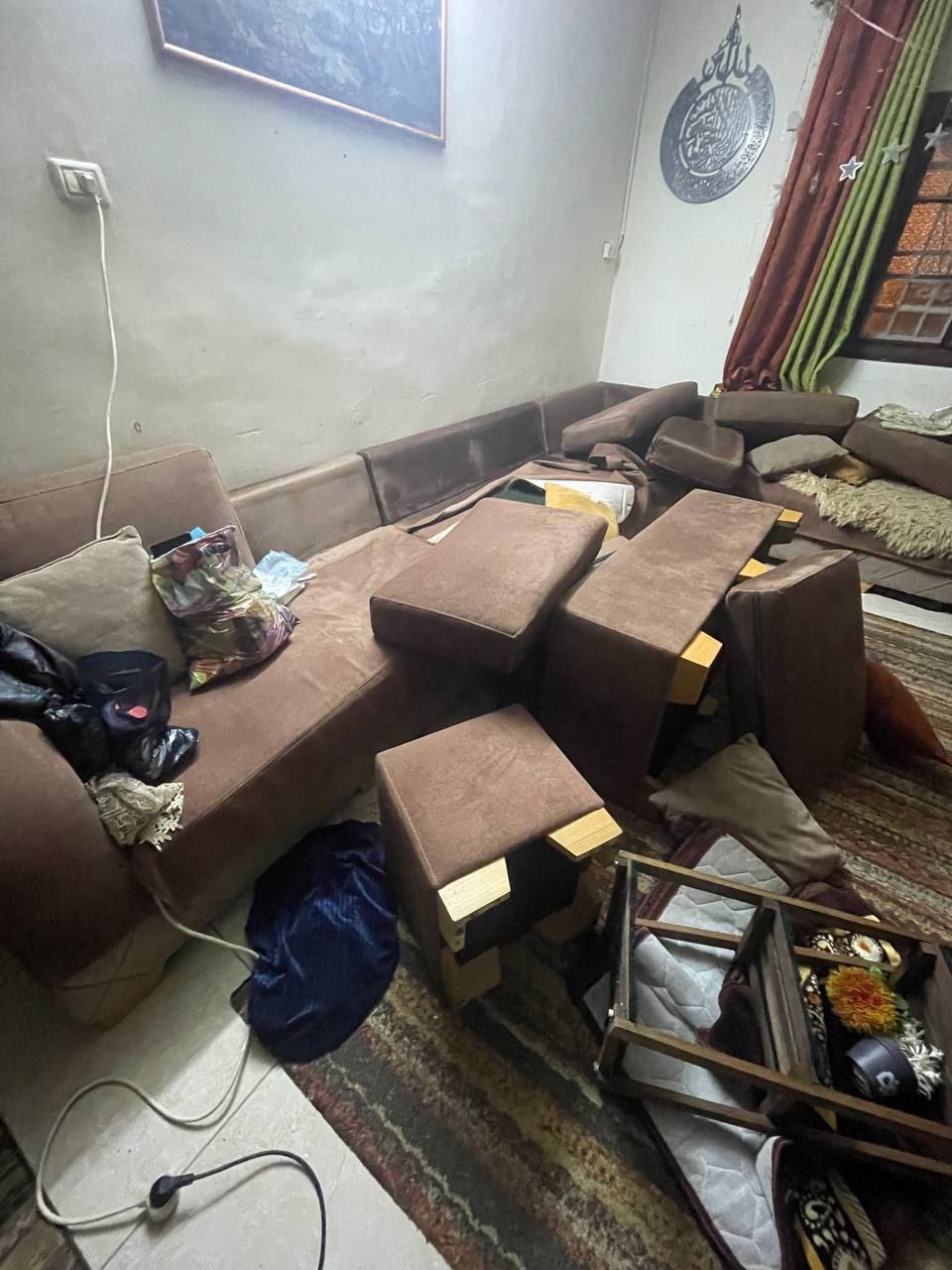 Israeli forces raid house in Balata refugee camp, Nablus
