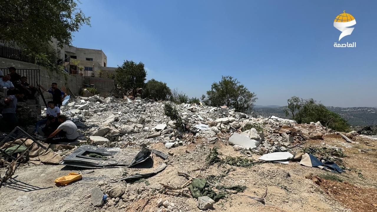 Israeli forces destroy two homes in Al-Walaja, Jerusalem